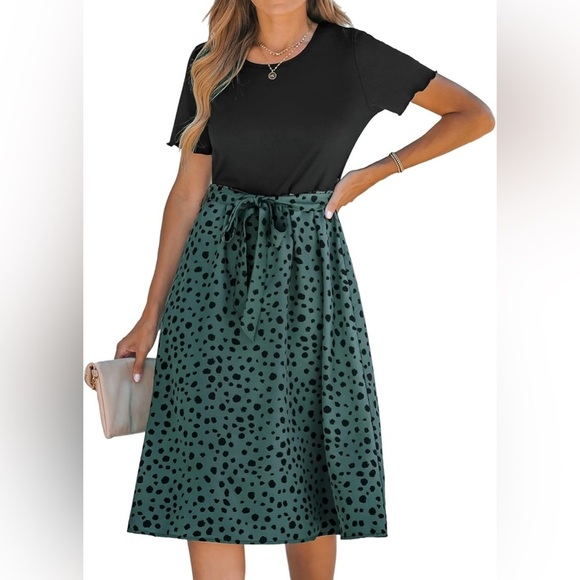 New SHEIN Black & Teal Animal Print Knee Length Dress - Picture 1 of 6